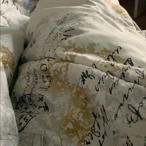 Meet your Posher, Raychel